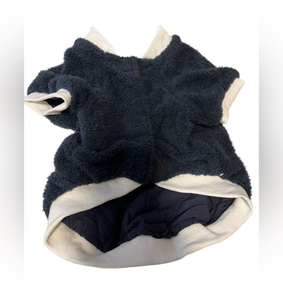 Koolaburra by Ugg Dakota blue fleece dog sweater - Picture 3 of 8